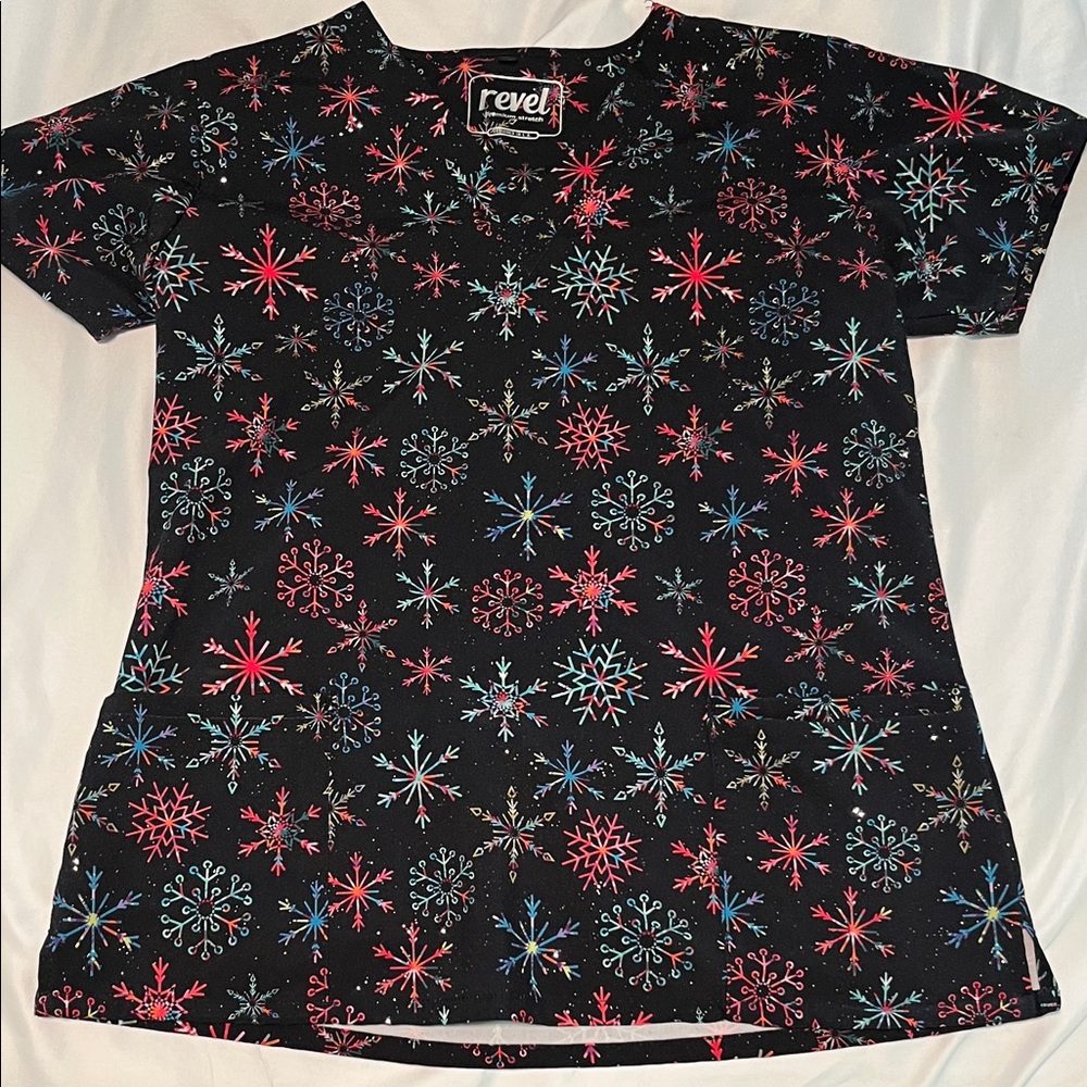 Revel Women’s Black Snowflake Print Scrub Top